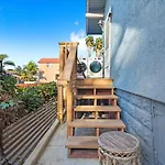 New Beautiful Boho Home By Beach, Downtown + Shops