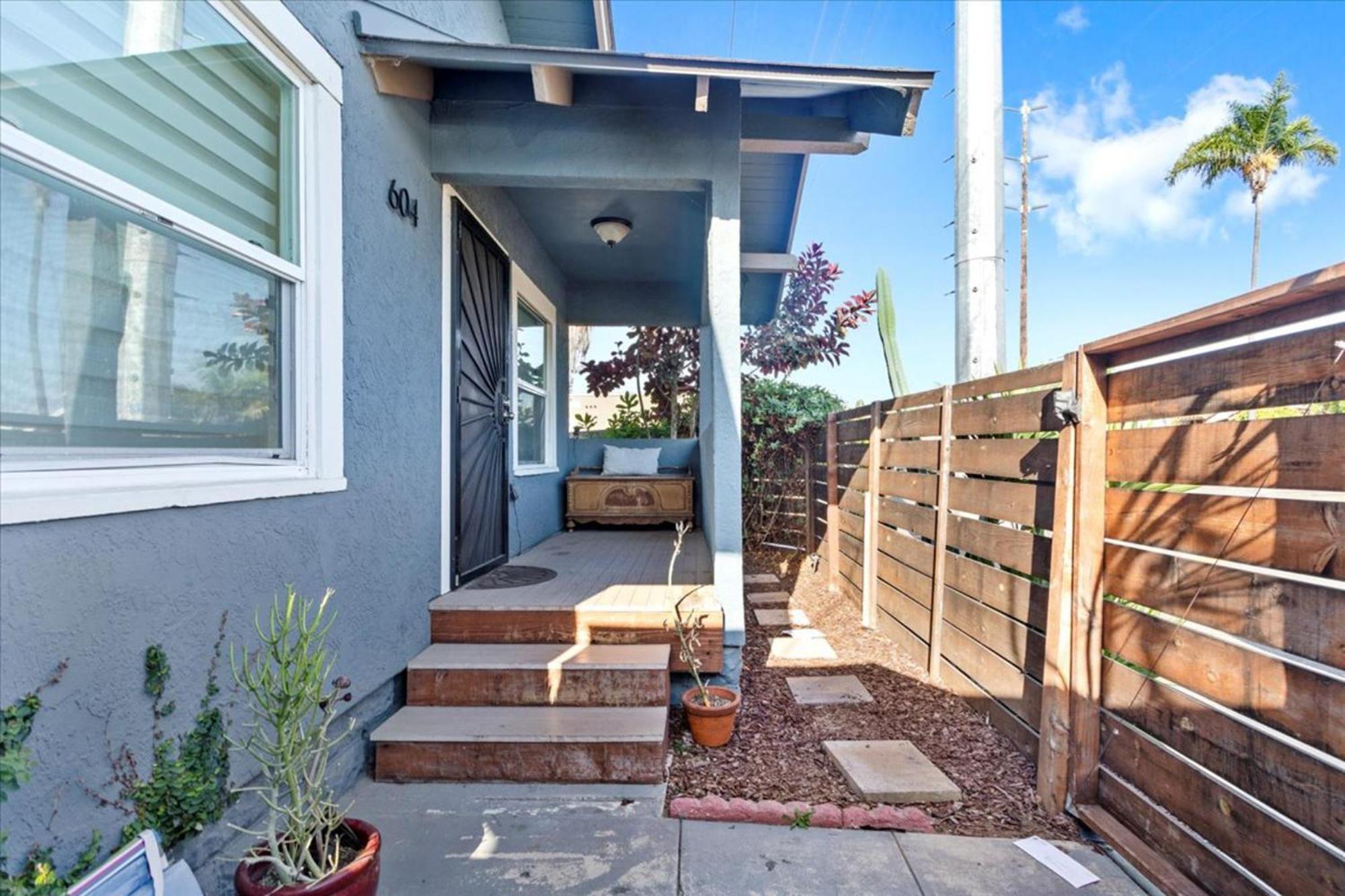 New Beautiful Boho By Beach, Downtown + Shops Holiday home *